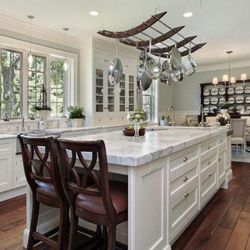 HIS Cabinetry and Countertops