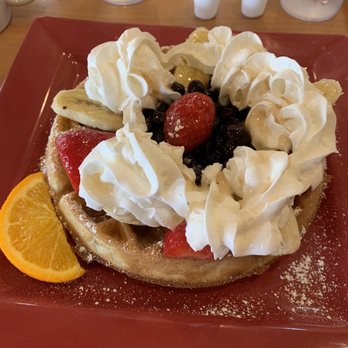 Toasted Mango Cafe - Fresh fruit waffle - Cafes Near Me - Sarasota, Florida