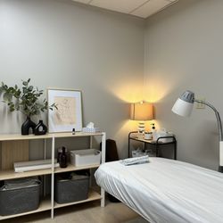 Trinity Acupuncture - Treatment room