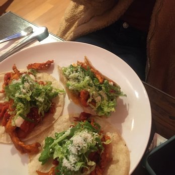 Leslie's Kitchen - Chicken tacos - New American Near Me - Brooklyn, New York Leslie's Kitchen - Chicken tacos - New American Near Me - Brooklyn, New York