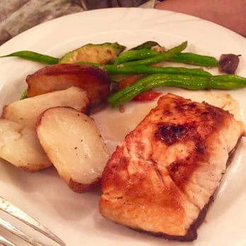 Bull's Head Inn - Bruleed salmon - American Near Me - Cobleskill, New York Bull's Head Inn - Bruleed salmon - American Near Me - Cobleskill, New York