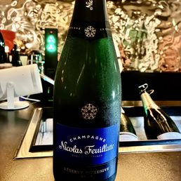 I love the ambience here an amazing champagne must check it out!! Also ask for Mel. She is amazing.!! I love the ambience here an amazing champagne must check it out!! Also ask for Mel. She is amazing.!!