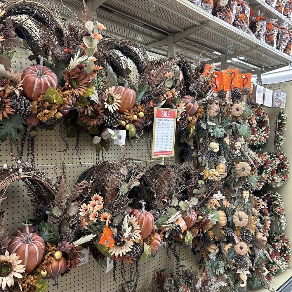 Hobby Lobby - Fabric Stores Near Me - Peoria, Arizona