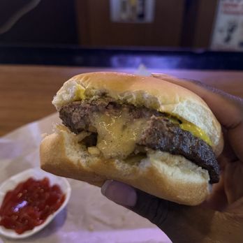 Matt's Bar - Burgers Near Me - Minneapolis, Minnesota Matt's Bar - Burgers Near Me - Minneapolis, Minnesota