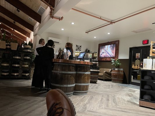 D. H. LESCOMBES WINERY & BISTRO by null
