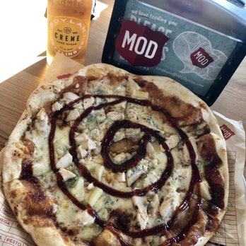 MOD Pizza - Caspian with no onions - Pizza Near Me - Edwardsville, Illinois