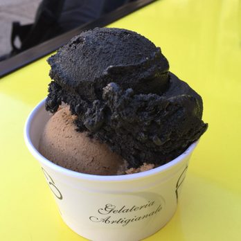 Vanille Noire - Black Vanilla + Coffee - both amazing! - Ice Cream & Frozen Yogurt Near Me - Marseille, 13