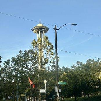 Space Needle - Landmarks & Historical Buildings Near Me - Seattle, Washington