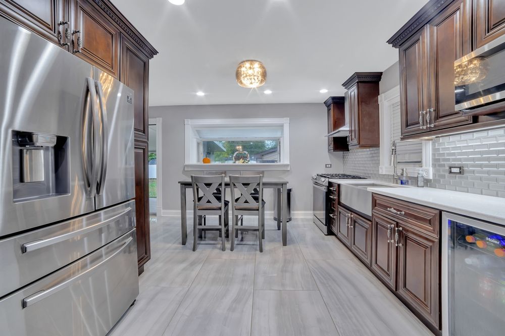 MK Cabinet Supply - countertop fabricator in Evergreen Park, IL