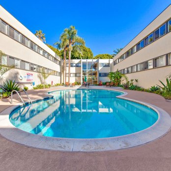 Santa Monica Biltmore - Apartments Near Me - Santa Monica, California Santa Monica Biltmore - Apartments Near Me - Santa Monica, California