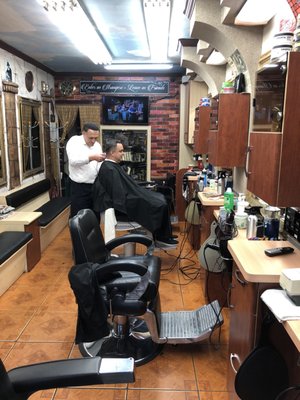 Val S Barbershop 16 Photos 57 Reviews Barbers 3116 23rd Ave Astoria Ny United States Phone Number Yelp