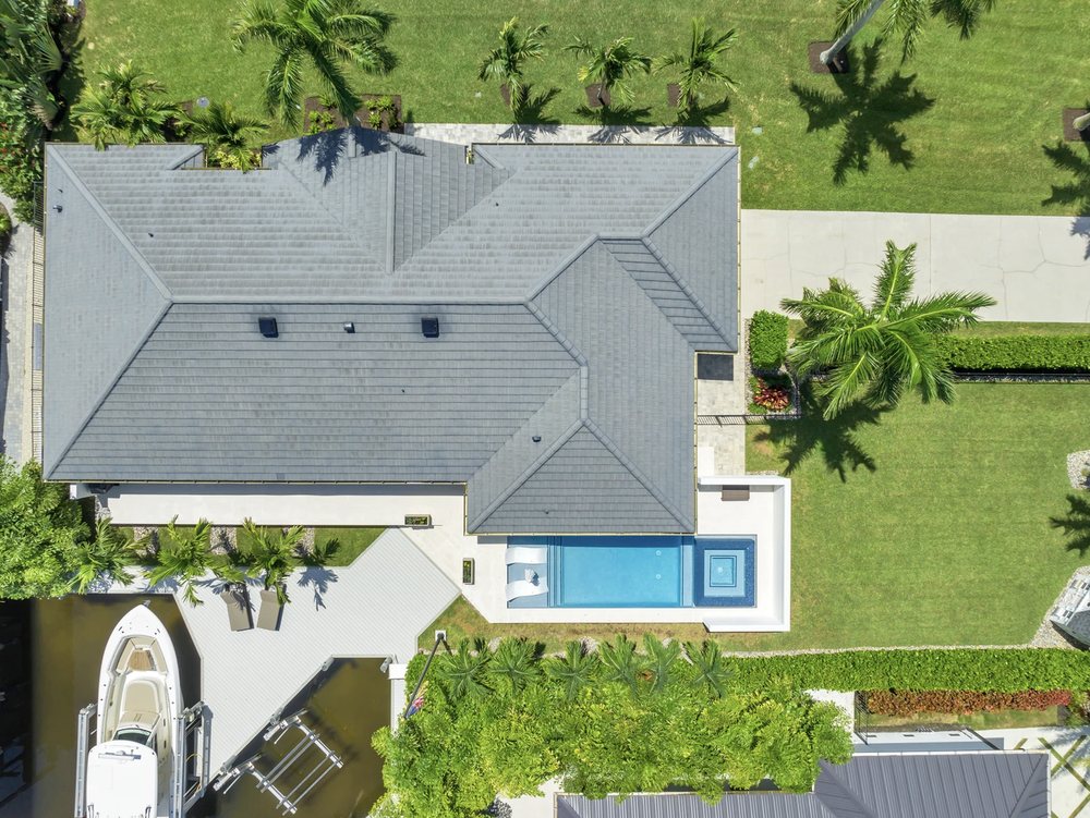 Slide of DERO Roofing