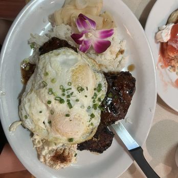 Cinnamon's Restaurant - Pancakes Near Me - Kailua, Hawaii Cinnamon's Restaurant - Pancakes Near Me - Kailua, Hawaii