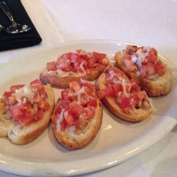 Clarkson Mediterranean Bistro - Bruschetta: bread was perfect, tasty and light - Mediterranean Near Me - Mississauga, Ontario