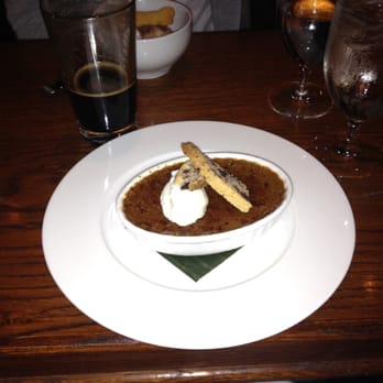White Dog Cafe - Wayne - Crème brûlée - Cafes Near Me - Wayne, Pennsylvania White Dog Cafe - Wayne - Crème brûlée - Cafes Near Me - Wayne, Pennsylvania