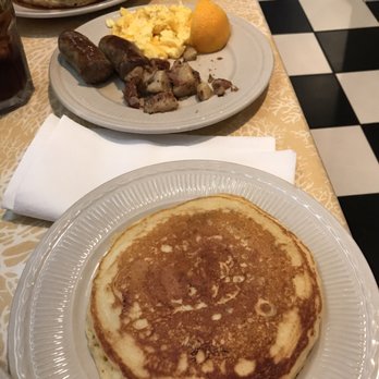 Cafe Frederica - Great brunch! - Breakfast & Brunch Near Me - St. Simons Island, Georgia