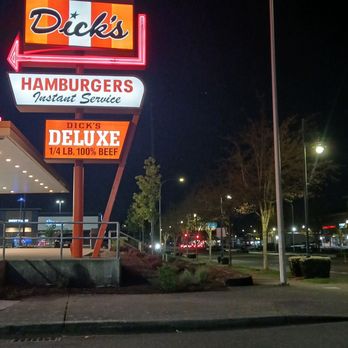 Dick's Drive-In - Federal Way location - Fast Food Near Me - Federal Way, Washington