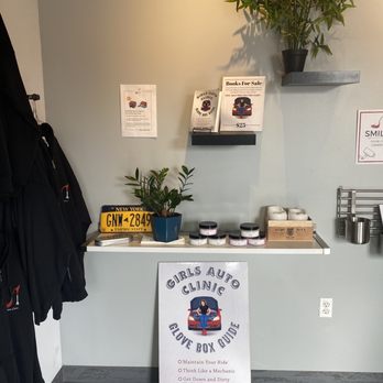 Girls Auto Clinic - Auto Repair Near Me - Upper Darby, Pennsylvania