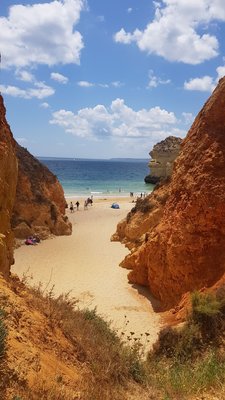 Praia dos Três Irmãos by null