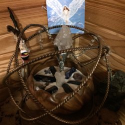 Crystal Seen Trading - This is a Genesa grid I built for our home