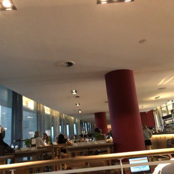 Vapiano - Decor - Italian Near Me - Amsterdam, New Hampshire