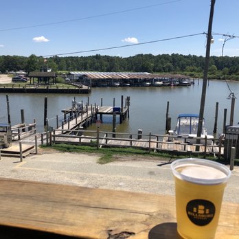 Billsburg Brewery - Drinks with a view - Breweries Near Me - Williamsburg, Virginia