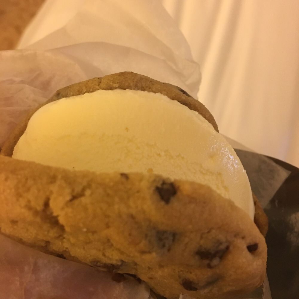 Tiff's Treats - Desserts Near Me - Addison, Texas Tiff's Treats - Desserts Near Me - Addison, Texas