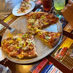 Italian Oven Il Primo - Delicious pizza! Thanks Abby