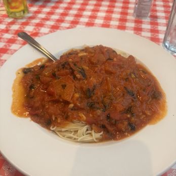 Mangia Mangia - Tomato basil angel hair - Italian Near Me - Countryside, Illinois