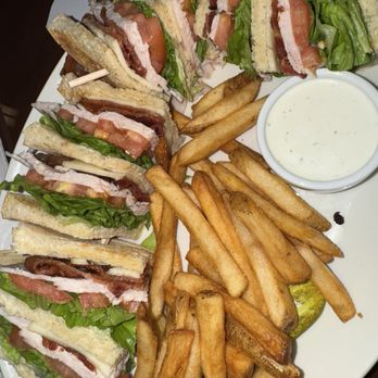 The Pechanga Cafe - Club Sandwich no mayo no red onion - New American Near Me - Temecula, California