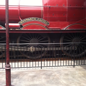 Universal Studios Florida - I even got to ride on the Hogwarts Express! It was AWESOME! - Amusement Parks Near Me - Orlando, Florida
