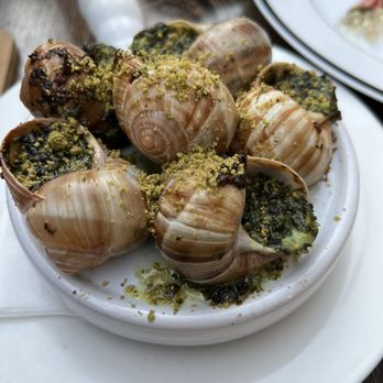 Perle Restaurant - Escargot - New American Near Me - Pasadena, California