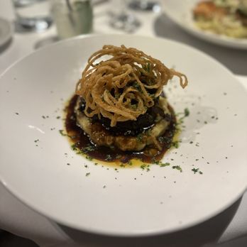 Ray's On the River - Braised Ribs, Mashed Potatoes and crispy onions - Seafood Near Me - Sandy Springs, Georgia Ray's On the River - Braised Ribs, Mashed Potatoes and crispy onions - Seafood Near Me - Sandy Springs, Georgia