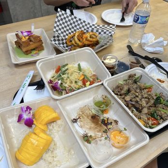 Kra-Pow Thai Eatery - Mango sticky rice calamari papaya salad fried rice and steak. - Thai Near Me - Stanton, California Kra-Pow Thai Eatery - Mango sticky rice calamari papaya salad fried rice and steak. - Thai Near Me - Stanton, California