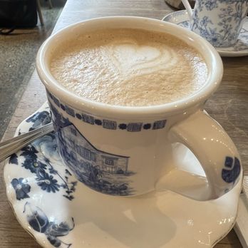 maman - cappuccino - Coffee & Tea Near Me - Washington, DC, District of Columbia
