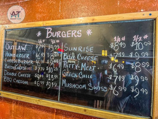 Outlaw Burgers & BBQ Logo