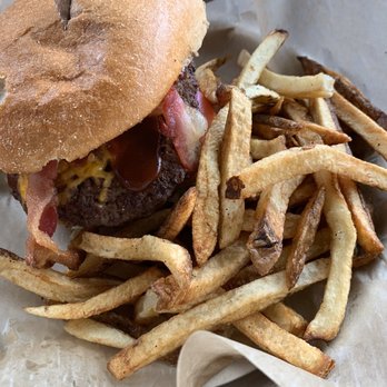 Primanti Bros. Restaurant and Bar - BBQ Bacon Cheeseburger - New American Near Me - Erie, Pennsylvania Primanti Bros. Restaurant and Bar - BBQ Bacon Cheeseburger - New American Near Me - Erie, Pennsylvania