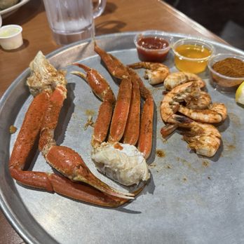 Finnigans Cove Seafood Bar & Grill - Seafood sampler platter - 2 crab clusters and steamed shrimp. - Seafood Near Me - Harrisonburg, Virginia Finnigans Cove Seafood Bar & Grill - Seafood sampler platter - 2 crab clusters and steamed shrimp. - Seafood Near Me - Harrisonburg, Virginia