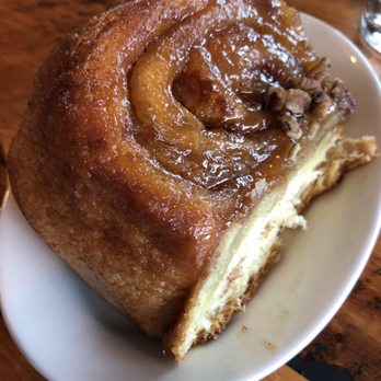 Duluth Grill - Caramel Roll - Breakfast & Brunch Near Me - Duluth, Minnesota