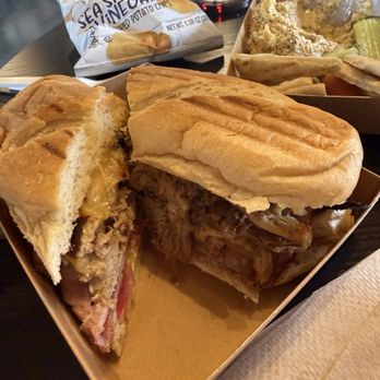 Brick & Bread - The three pigs - Delis Near Me - Broken Bow, Oklahoma