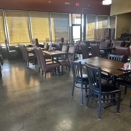 Clean dining room