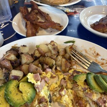 Lighthouse Cafe - Awesome tasting California Omelet, Belgian Waffle and delicious bacon cooked to perfection! - Cafes Near Me - Pittsburg, California Lighthouse Cafe - Awesome tasting California Omelet, Belgian Waffle and delicious bacon cooked to perfection! - Cafes Near Me - Pittsburg, California