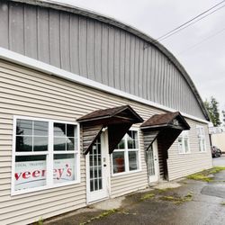 Sweeney's Pest Elimination - Front of the building