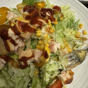 Bludso's BBQ - BBQ Chicken Salad - asked for dressing on the side, it was not. - Barbeque Near Me - Los Angeles, California Bludso's BBQ - BBQ Chicken Salad - asked for dressing on the side, it was not. - Barbeque Near Me - Los Angeles, California