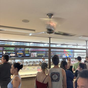 The Sweet Oasis - Ice cream place is packed but the line is moving fast - Ice Cream & Frozen Yogurt Near Me - Norridge, Illinois The Sweet Oasis - Ice cream place is packed but the line is moving fast - Ice Cream & Frozen Yogurt Near Me - Norridge, Illinois