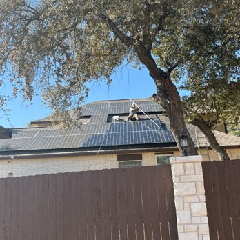 Texas Panel Clean Services - Out in Harker Heights, Texas this weekend.
8/12 pitch nice and steep. - Solar Panel Cleaning Near Me Texas Panel Clean Services - Out in Harker Heights, Texas this weekend.
8/12 pitch nice and steep. - Solar Panel Cleaning Near Me