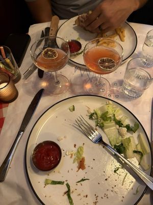 Cousin Larry's by null