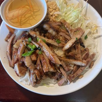Vietnam's Central - Rice Vermicelli with Pork - Vietnamese Near Me - Scarsdale, New York Vietnam's Central - Rice Vermicelli with Pork - Vietnamese Near Me - Scarsdale, New York