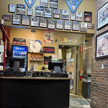 Rosati's Pizza - Front counter for ordering - Pizza Near Me - Encinitas, California Rosati's Pizza - Front counter for ordering - Pizza Near Me - Encinitas, California