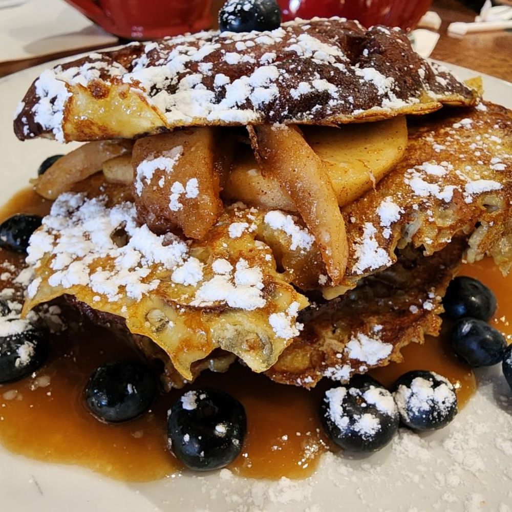 Another Broken Egg Cafe - Seriously good french toast - American Near Me - Baton Rouge, Louisiana Another Broken Egg Cafe - Seriously good french toast - American Near Me - Baton Rouge, Louisiana
